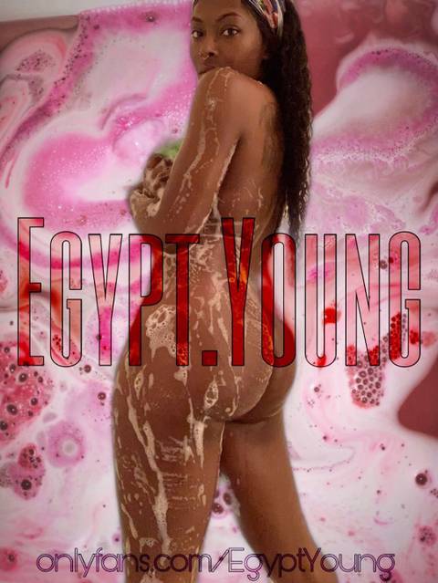 egyptyoung nude