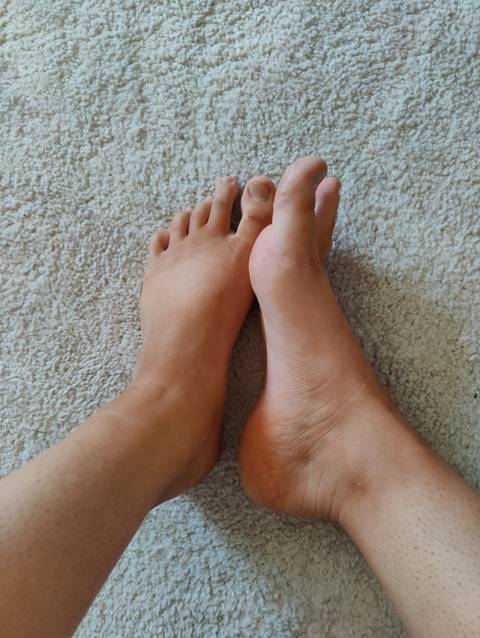 feetpicturesswe nude