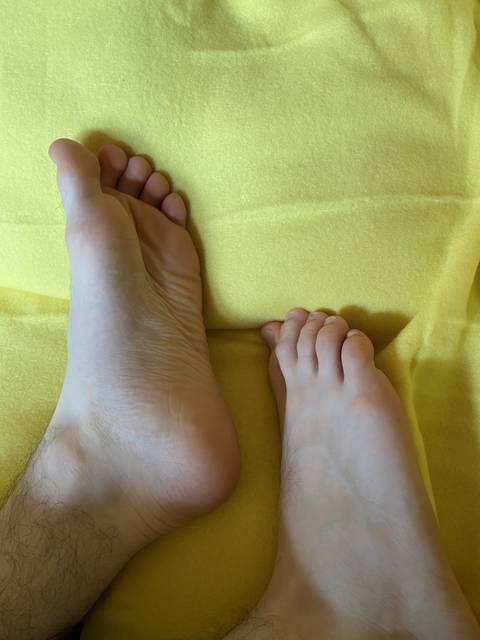 @feet_twink_18