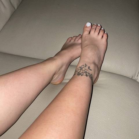@sophifeet35