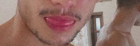 dontmakemecrxzy nude