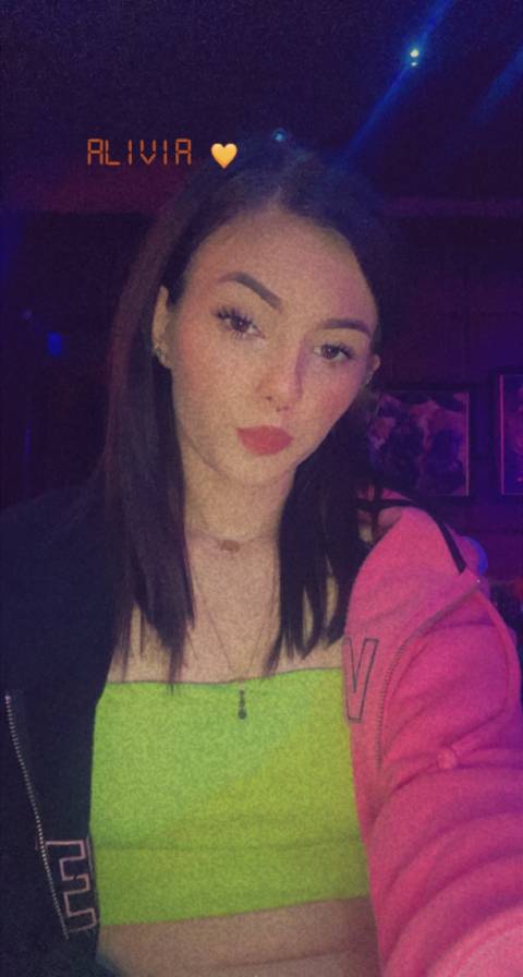 @alivia.xx