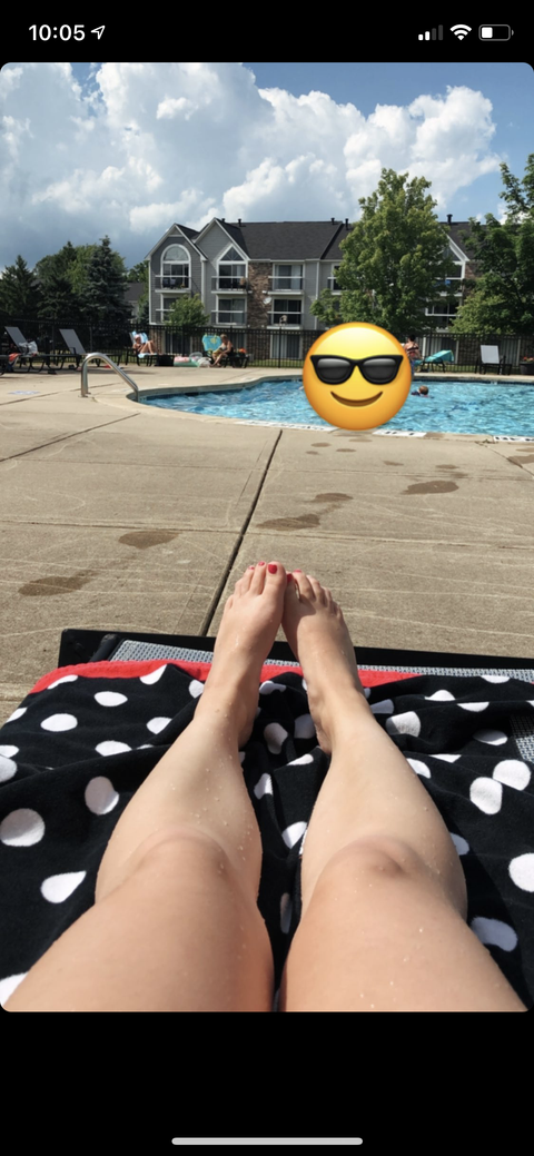 petite_feet_xox nude