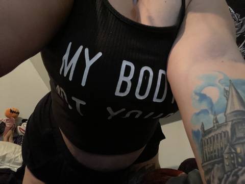 yodemonsitsmeyagirl nude