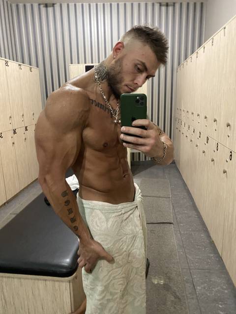 @tigerhotboy