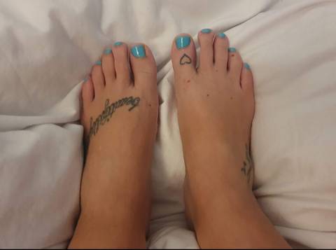 tattooed_tootsies_000 nude