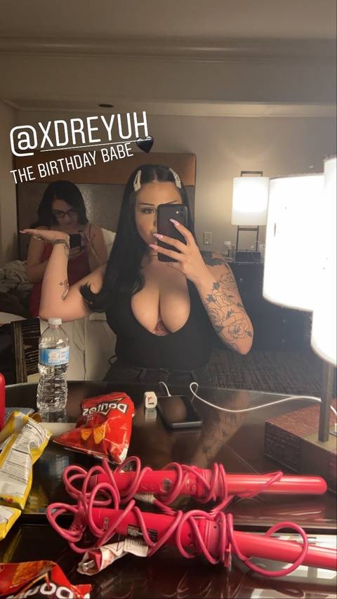 ravenxo nude