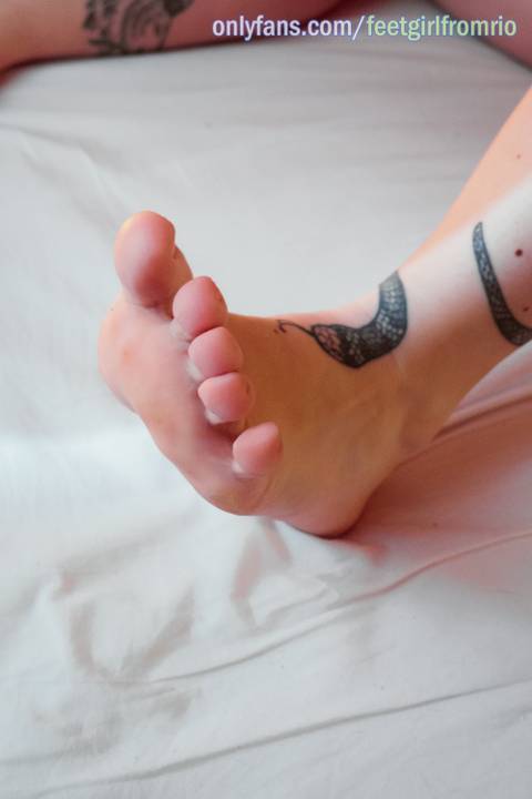 feetgirlfromrio