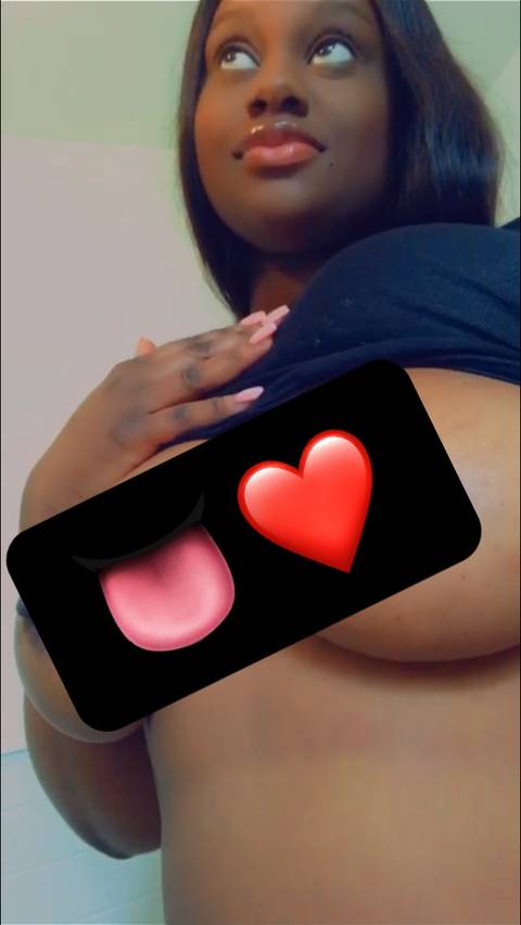 layshia23 nude