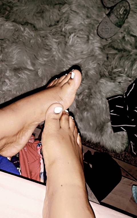 preciousfeet08 nude