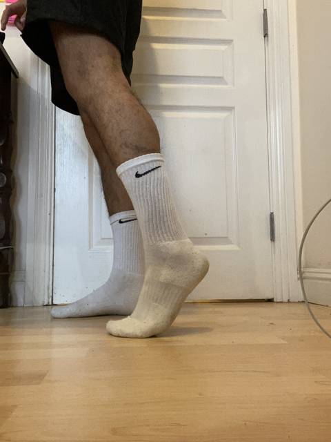 intoguysocks