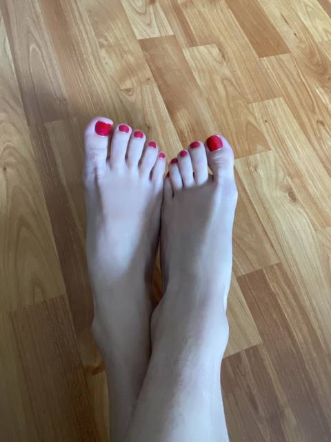 @feetlove6969