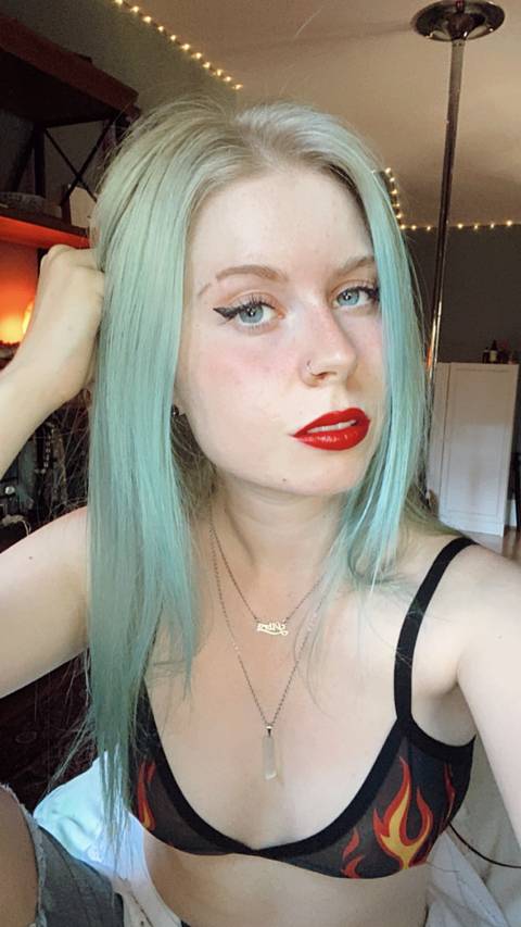 @aka_missmaia
