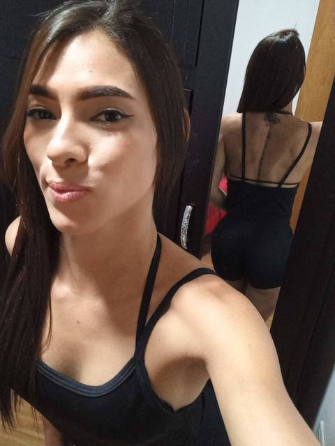 elii.mejia nude