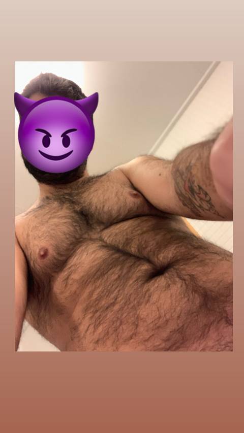 mubear nude