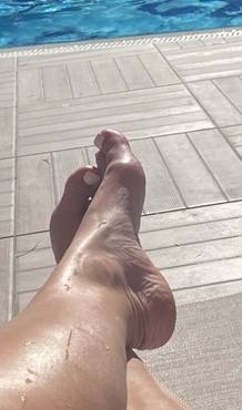 vanillafoot nude