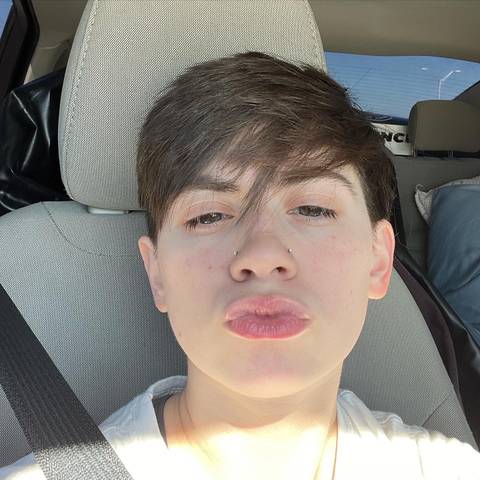 @taykar4