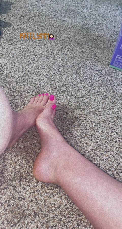 feetmommy_00