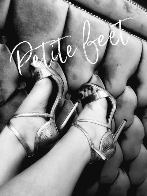 petitefeet34