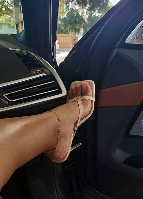 mskai_feet