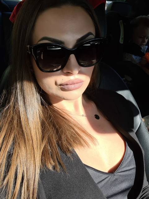 @alexandraanam
