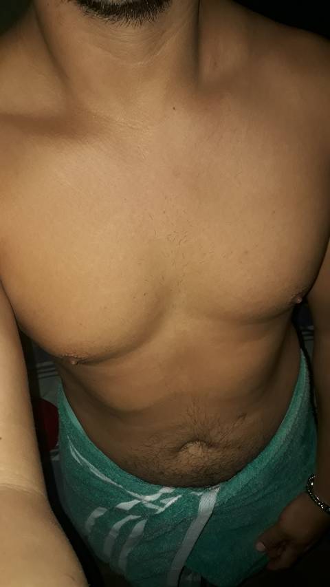 ache13 nude