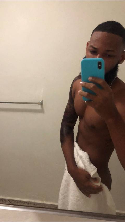 papi.ajm nude