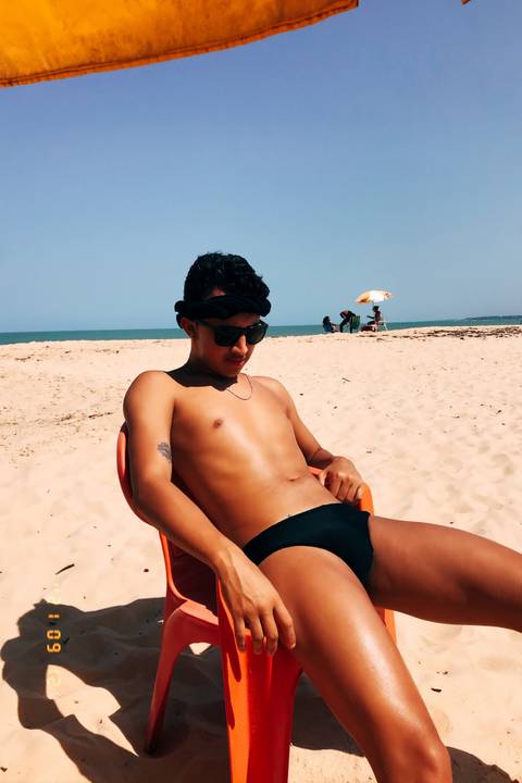 owitlu nude