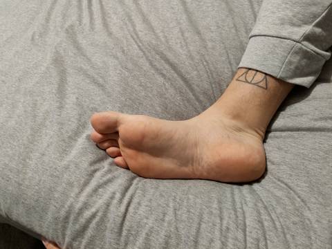 hurleyfeet nude