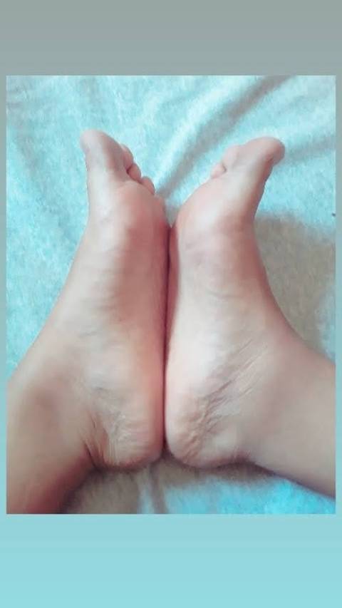 nice_feet0198