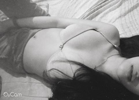 u67086535 nude