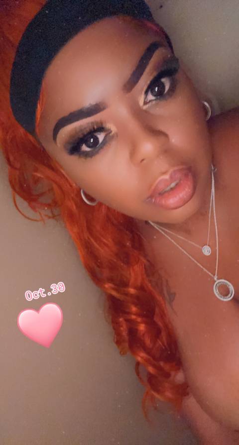 @curvedbeauti