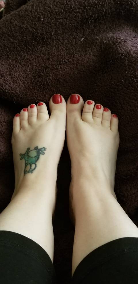 lolahastinytoes