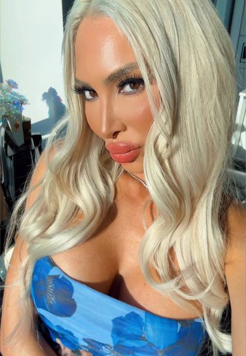 @farrah_abraham @farrah_abraham