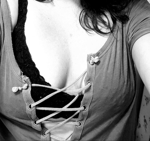 Renee profile picture