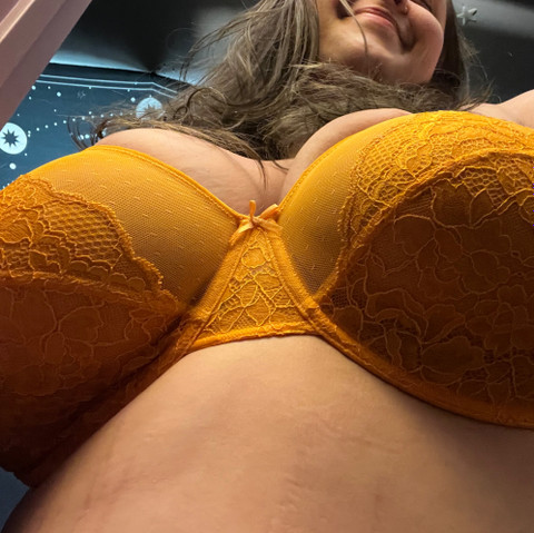 titty lovers anonymous profile picture