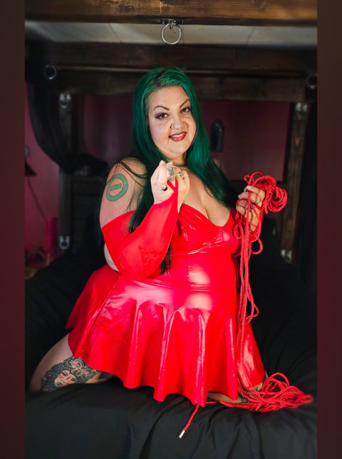 CheekyWitchx - No PPV/Premium profile picture