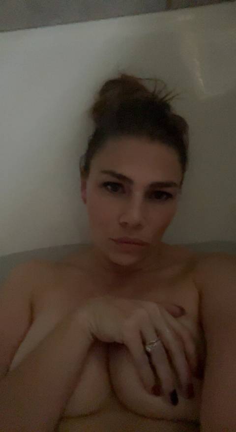 @chocolatecoveredsnowbuny nude chocolatecoveredsnowbuny nude