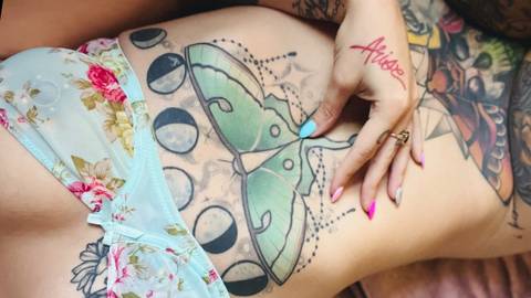 @undermeyou nude undermeyou nude