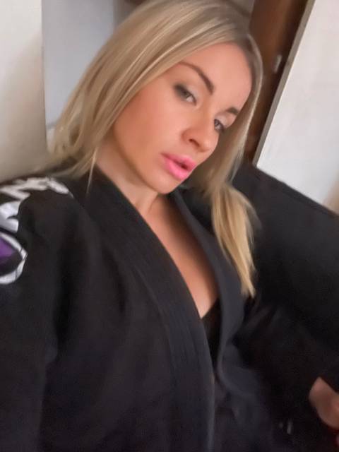 @pamelaqueen2 @pamelaqueen2