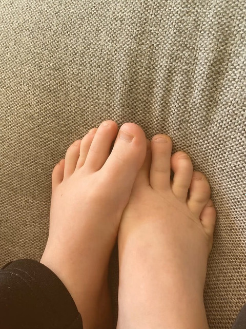 FeetForward profile picture