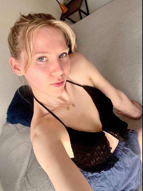 @sandybeachesnsex @sandybeachesnsex