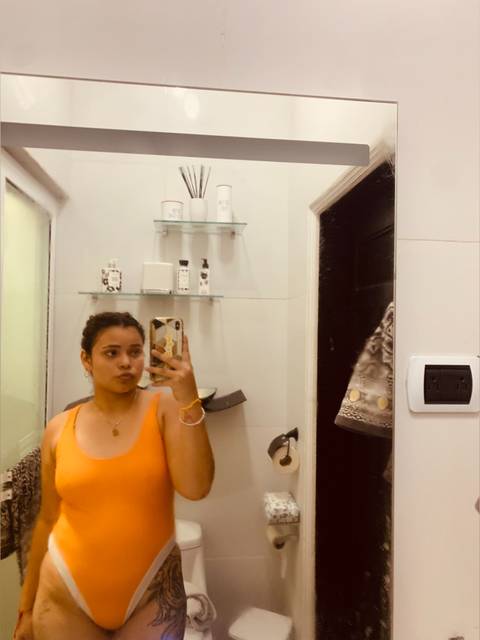 @arenitallss nude arenitallss nude