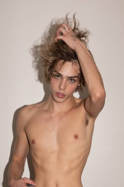 @okayjohnnyboy @okayjohnnyboy