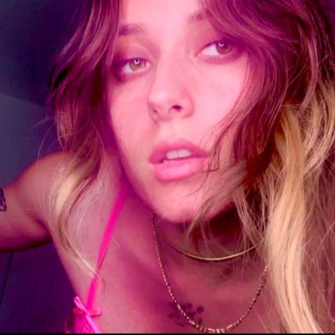 @violet_moss @violet_moss