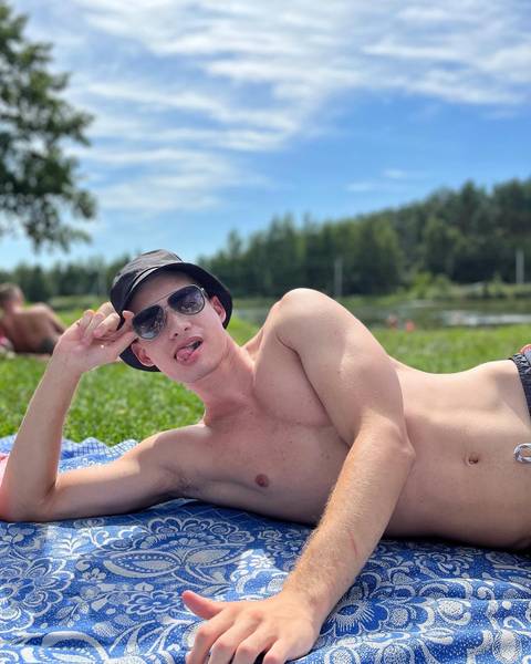 @rickhunteras nude rickhunteras nude