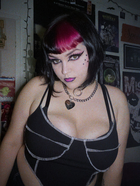 Brattybat666 profile picture