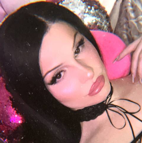 @tstiarapeepshow @tstiarapeepshow