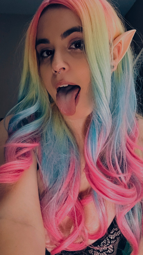 ℋℯ𝓎 𝒾𝓉𝓈 ℛℴ𝓈ℯℯ 💘 profile picture