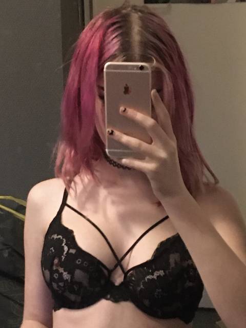 @ellajuul03 @ellajuul03